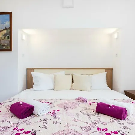 Apartments&rooms Roberto B.